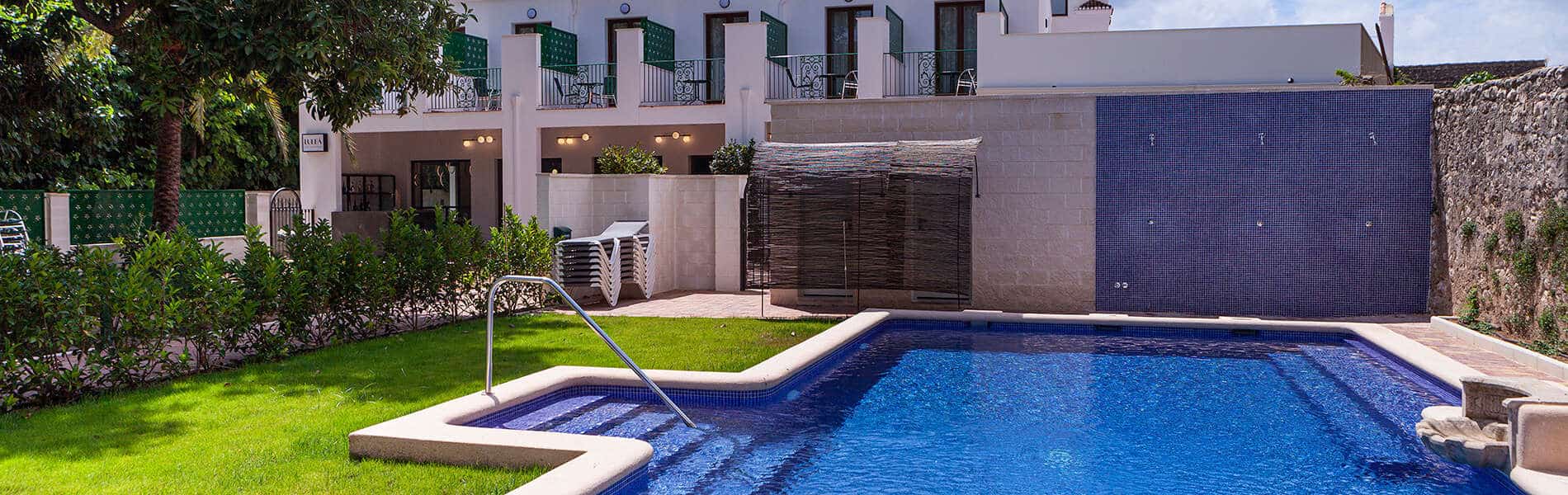 Ad Hoc Hoteles
